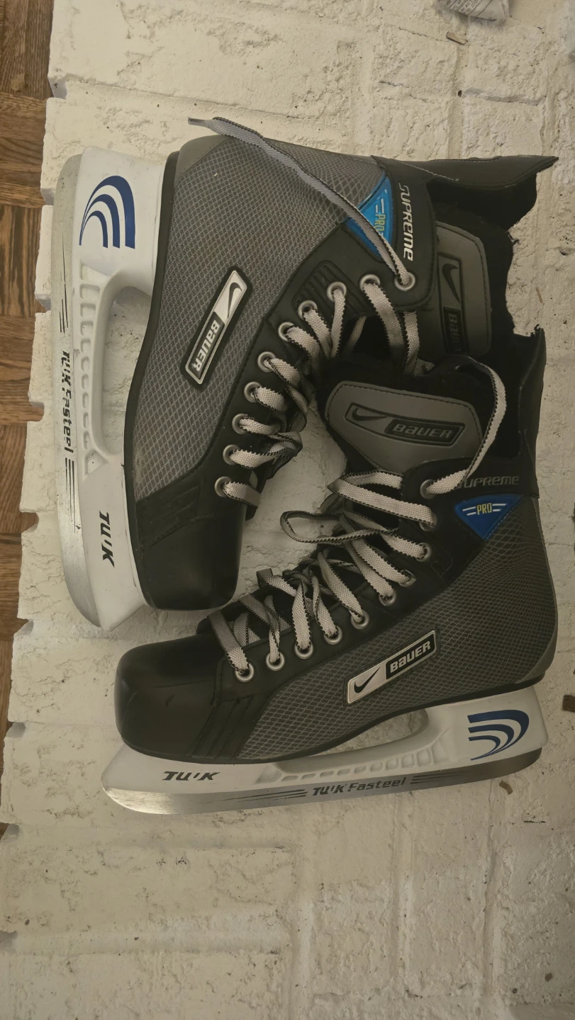 Bauer Supreme Pro Hockey Skates Size 9