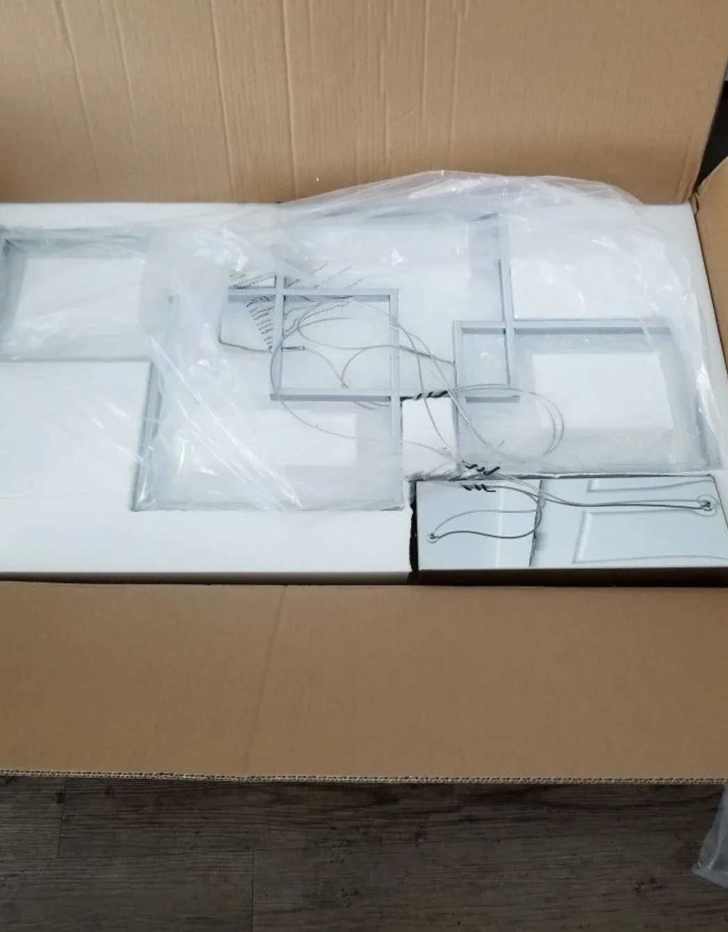 Modern Square Chandelier image indicator(4)