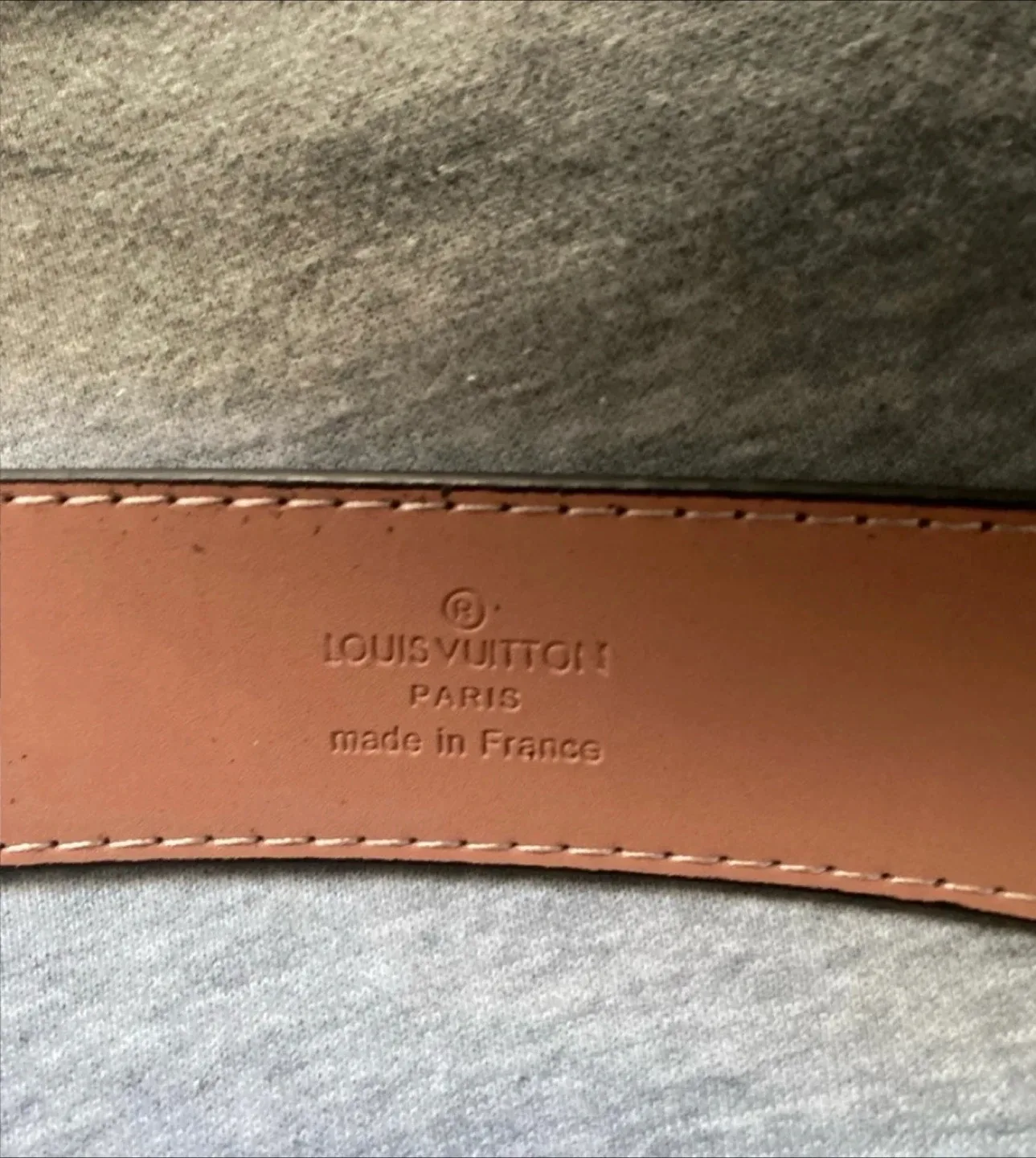 Louis Vuitton LV Initiales 40mm Reversible Belt Graphite image indicator(5)