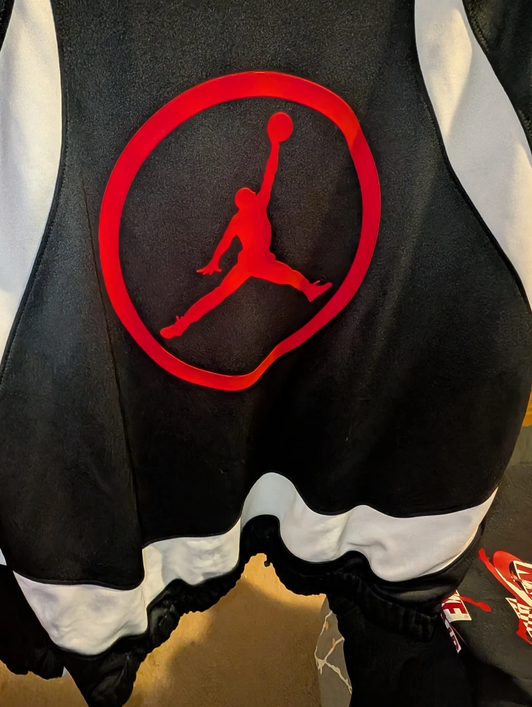 Jordan Standard Fit Black Tracksuit Size L