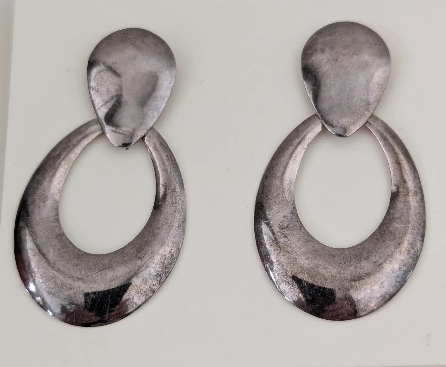 Metal pierced earrings