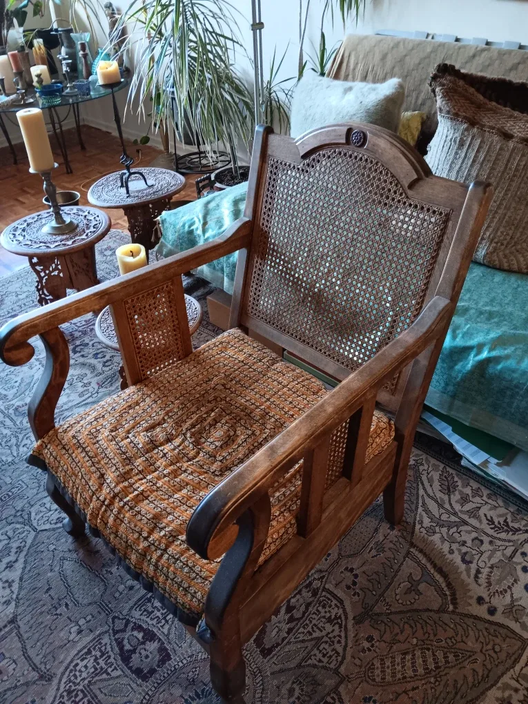 Vintage Wood & Wicker Armchair image indicator(2)