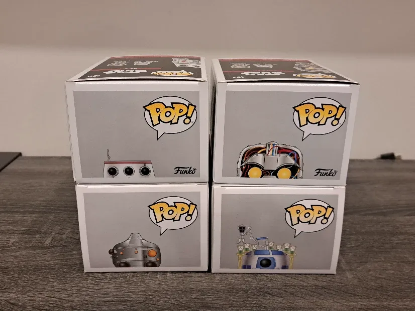 🌟 Star Wars 🤺 Smuggler's Bounty Exclusive R5D2 C3PO R2D2 IG88 image indicator(5)