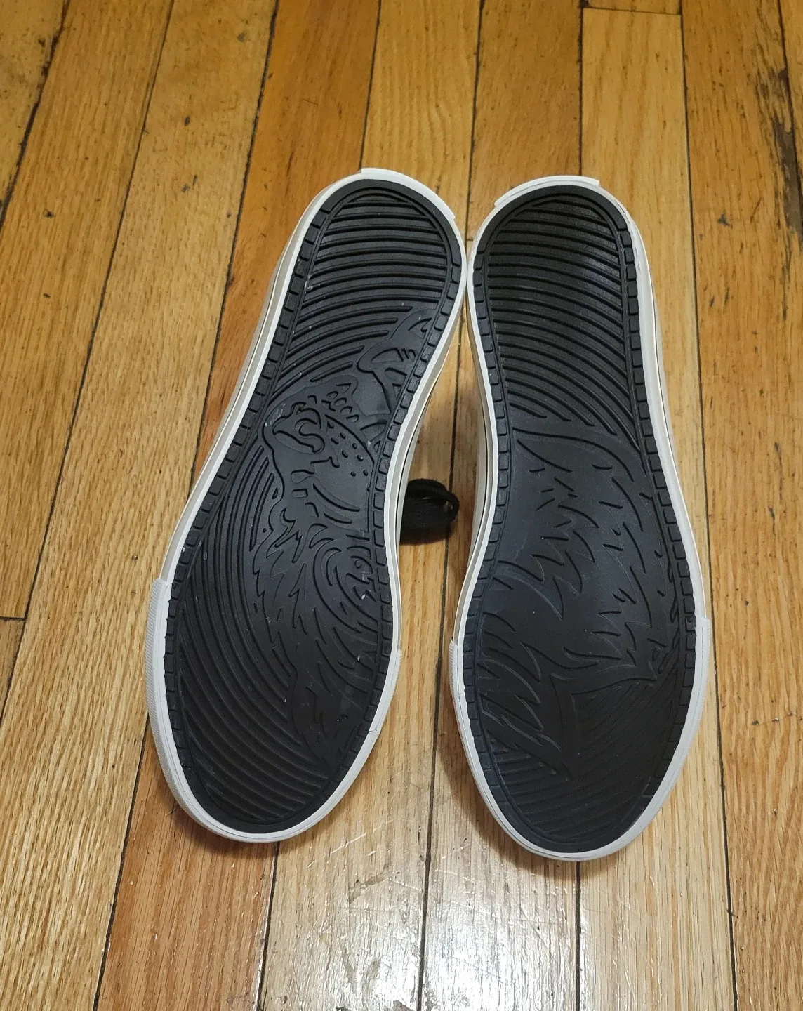 Wolves Club White High Top Sneakers size 5 men image indicator(6)