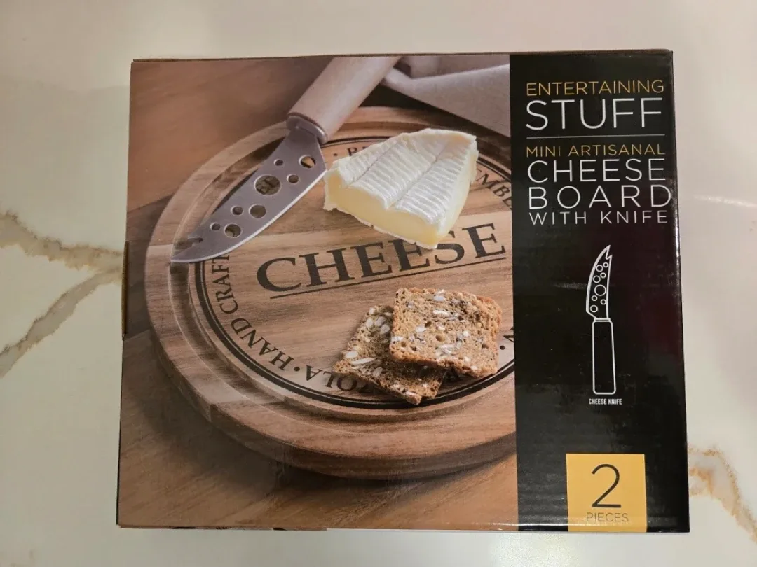 Artisanal Cheese Board with Knife image indicator(3)