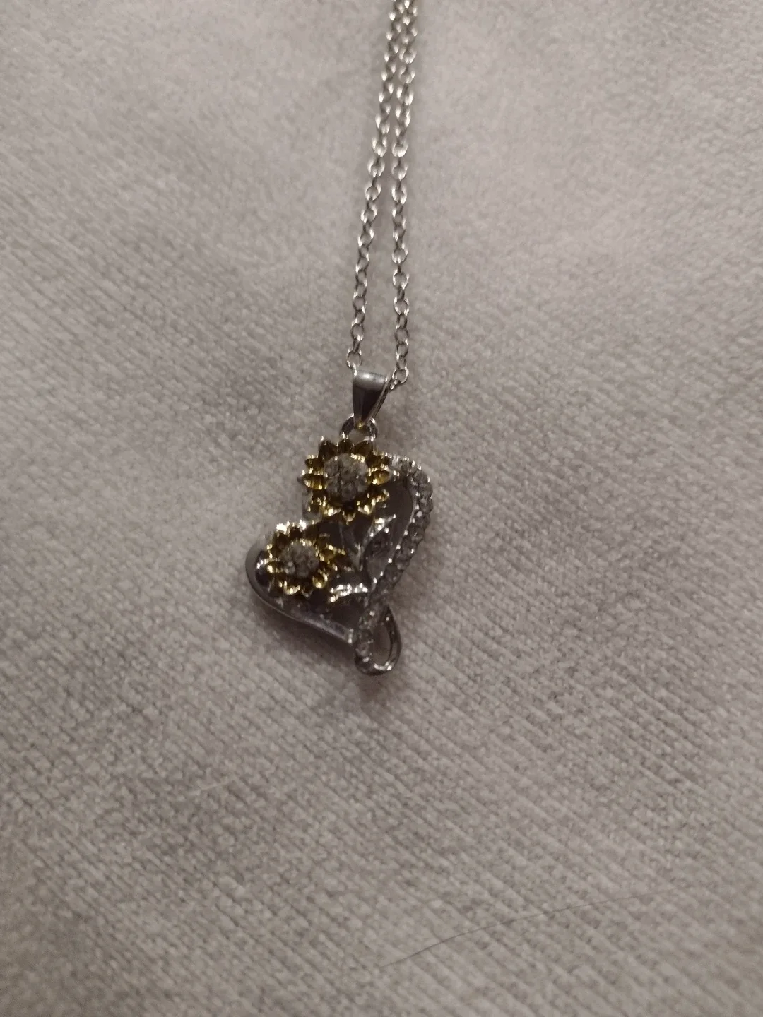 Heart & Sunflower Pendant Necklace