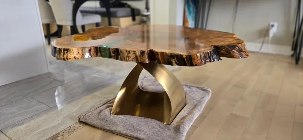 Luxurious Live Edge Spalted maple Coffee Table image indicator(10)