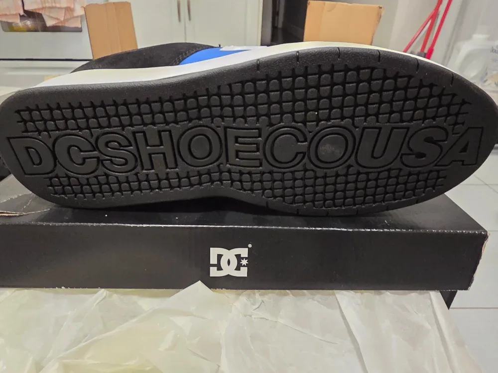 DC Shoes ADVS UNISEX ZERO Skate Shoes - US 10.5 image indicator(6)