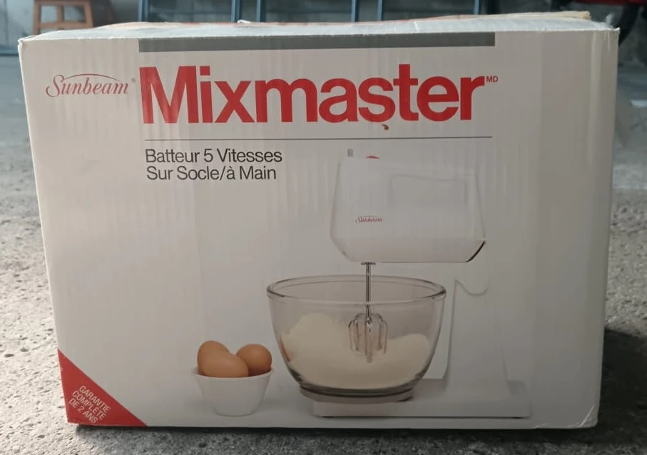 Sunbeam Mixmaster 5-Speed Stand/Hand Mixer - Good in Box