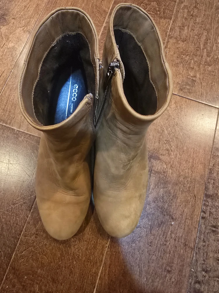 ECCO Suede Ankle Boots - Size 6 - photo 2