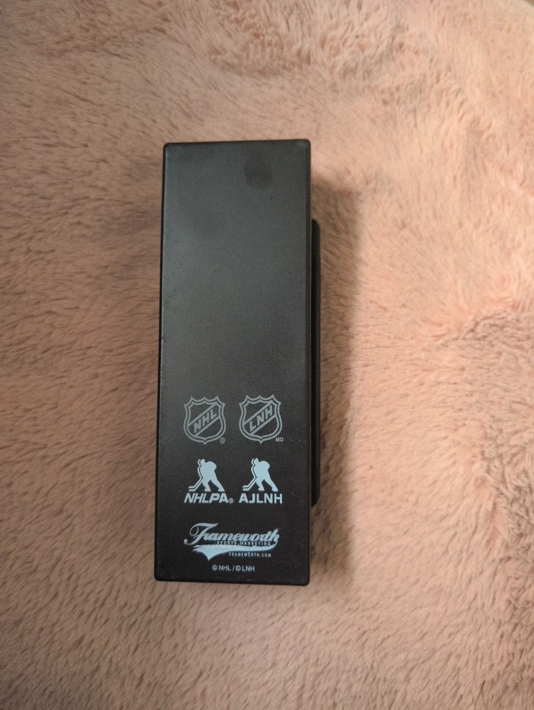 Tim Hortons NHL Leon Draisaitl hockey stick model image indicator(2)