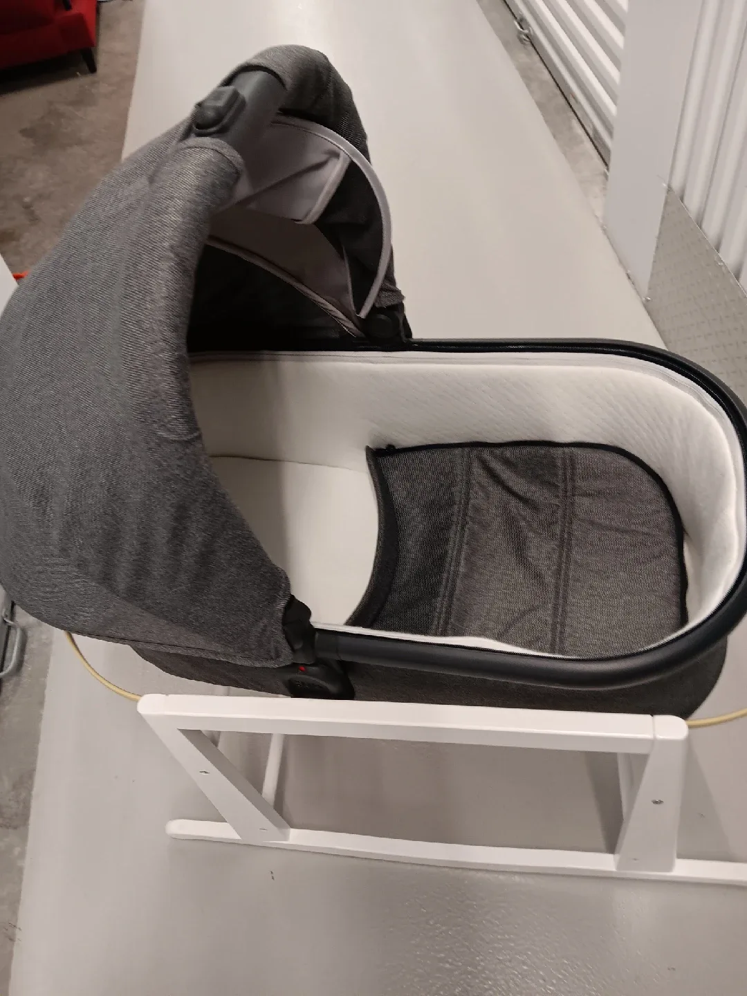 UPPAbaby Bassinet + Stand - Grey image indicator(5)