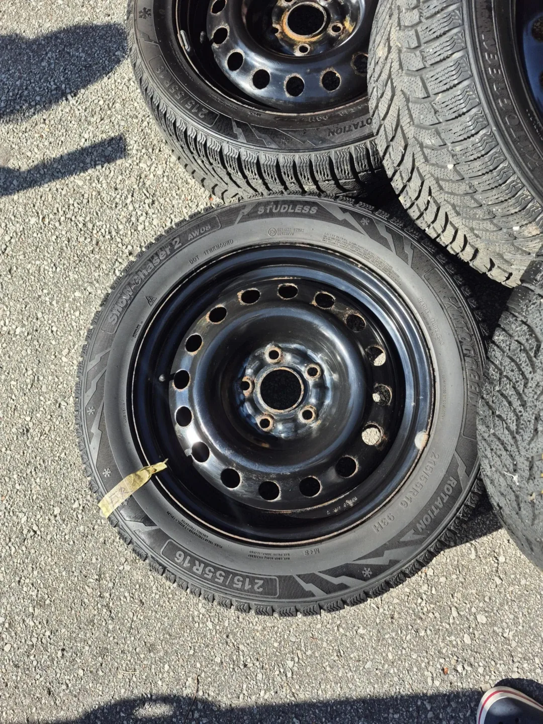 Set of 4 Snow Chaser 2 Winter Tires 215/55R16 image indicator(2)