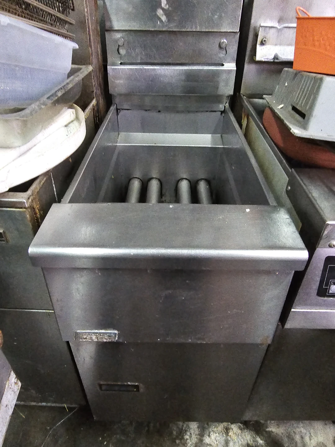Frymaster Commercial Fryer - photo 3