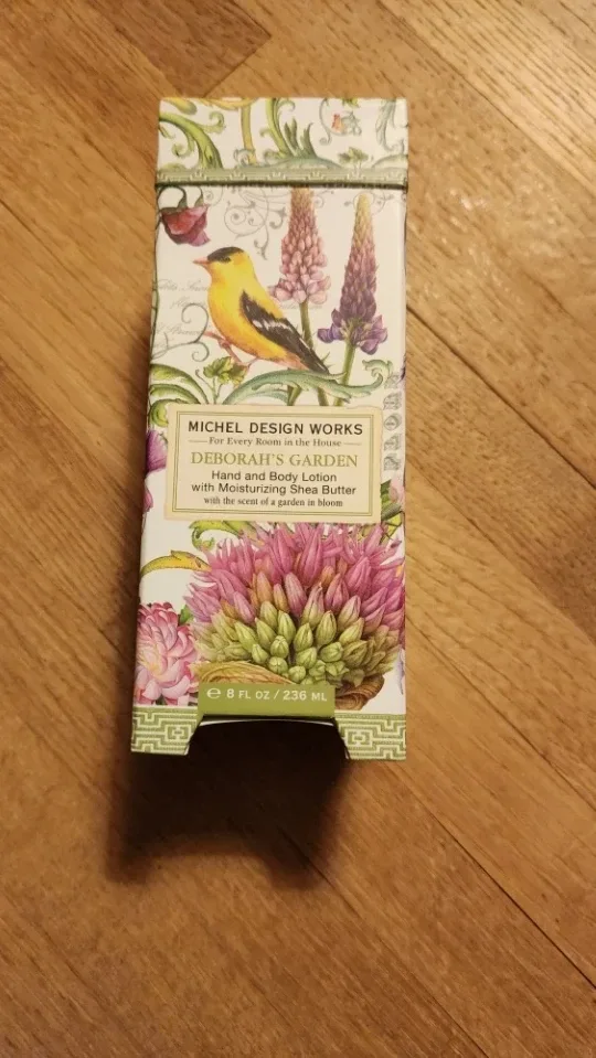 Michel Design Works Deborah's Garden Hand & Body Lotion