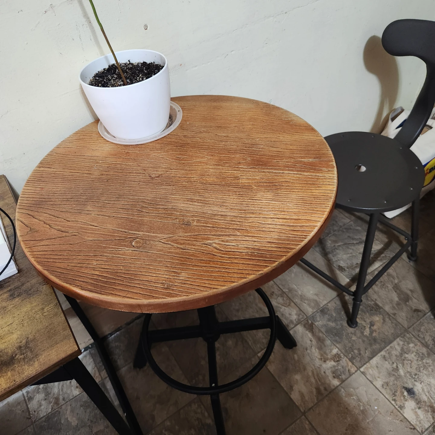 Round Bar Table - Wood & Metal