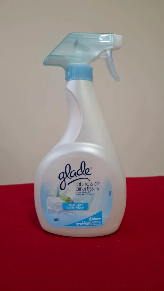 Glade Fabric & Air Odour Eliminator 650 mL