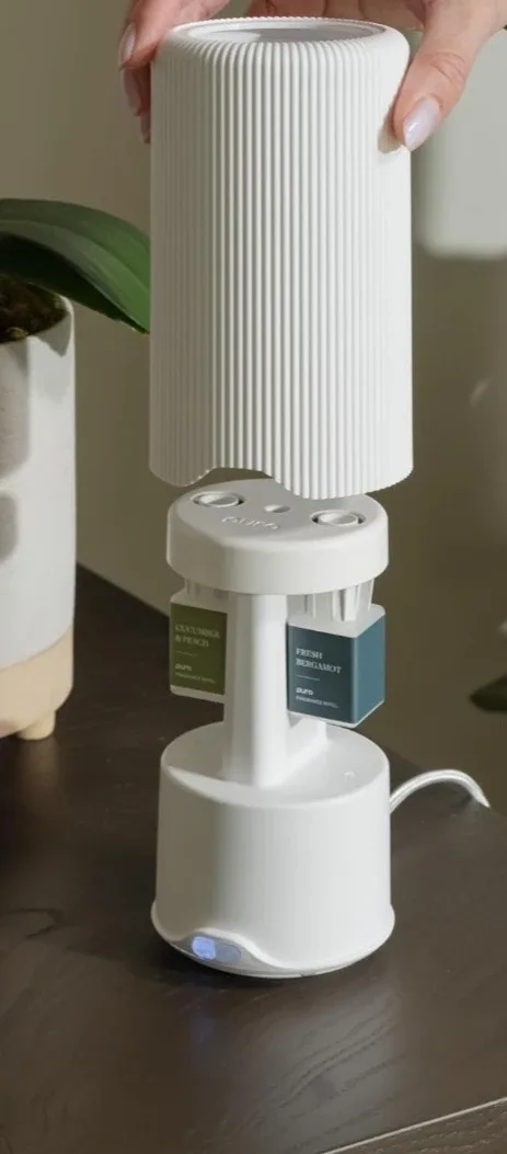 Pura Smart Fragrance Diffuser - Like New! image indicator(3)
