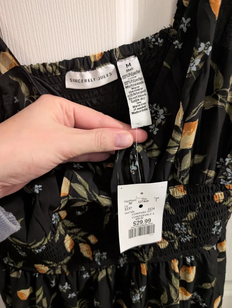 New Black Floral Dress - Size M image indicator(3)