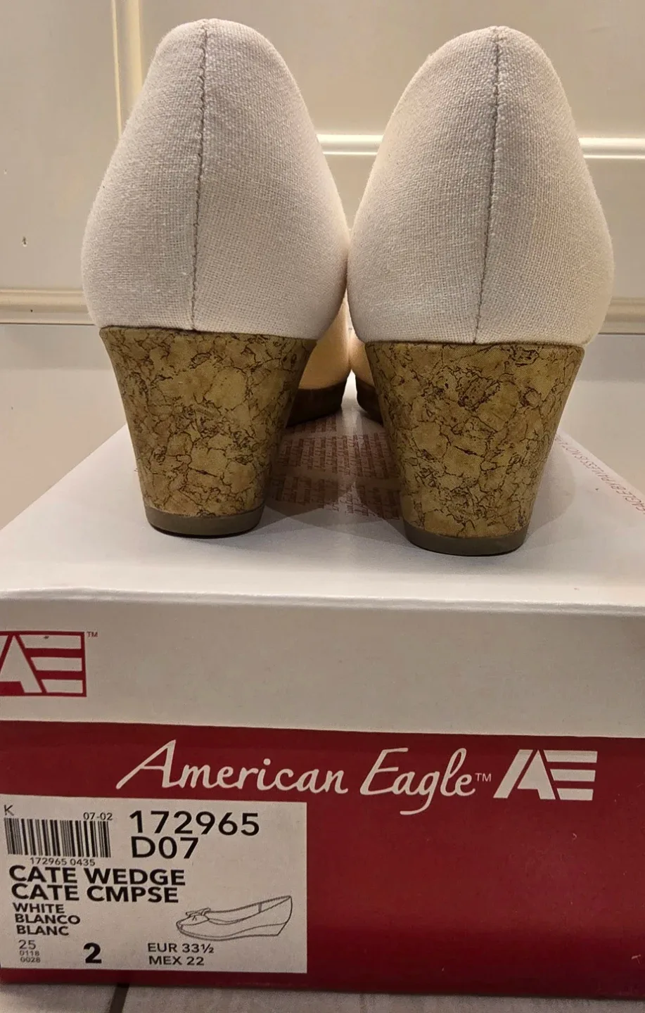 NEW! American Eagle White Wedge Shoes - Size 2 Youth image indicator(6)