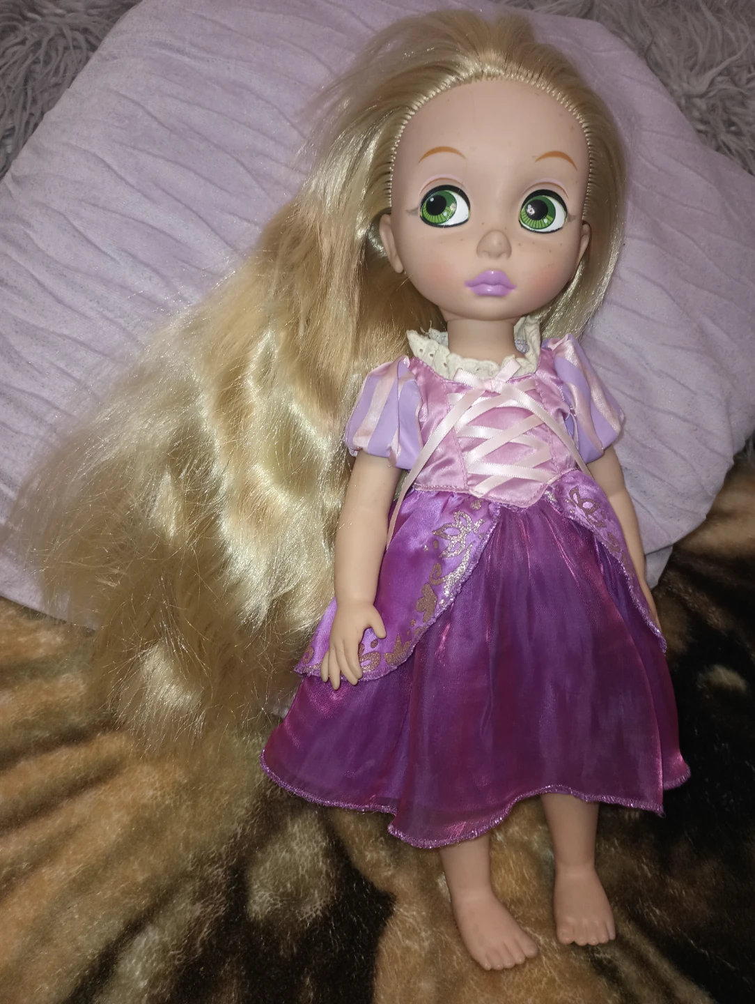 Disney Rapunzel Animator Doll - photo 2