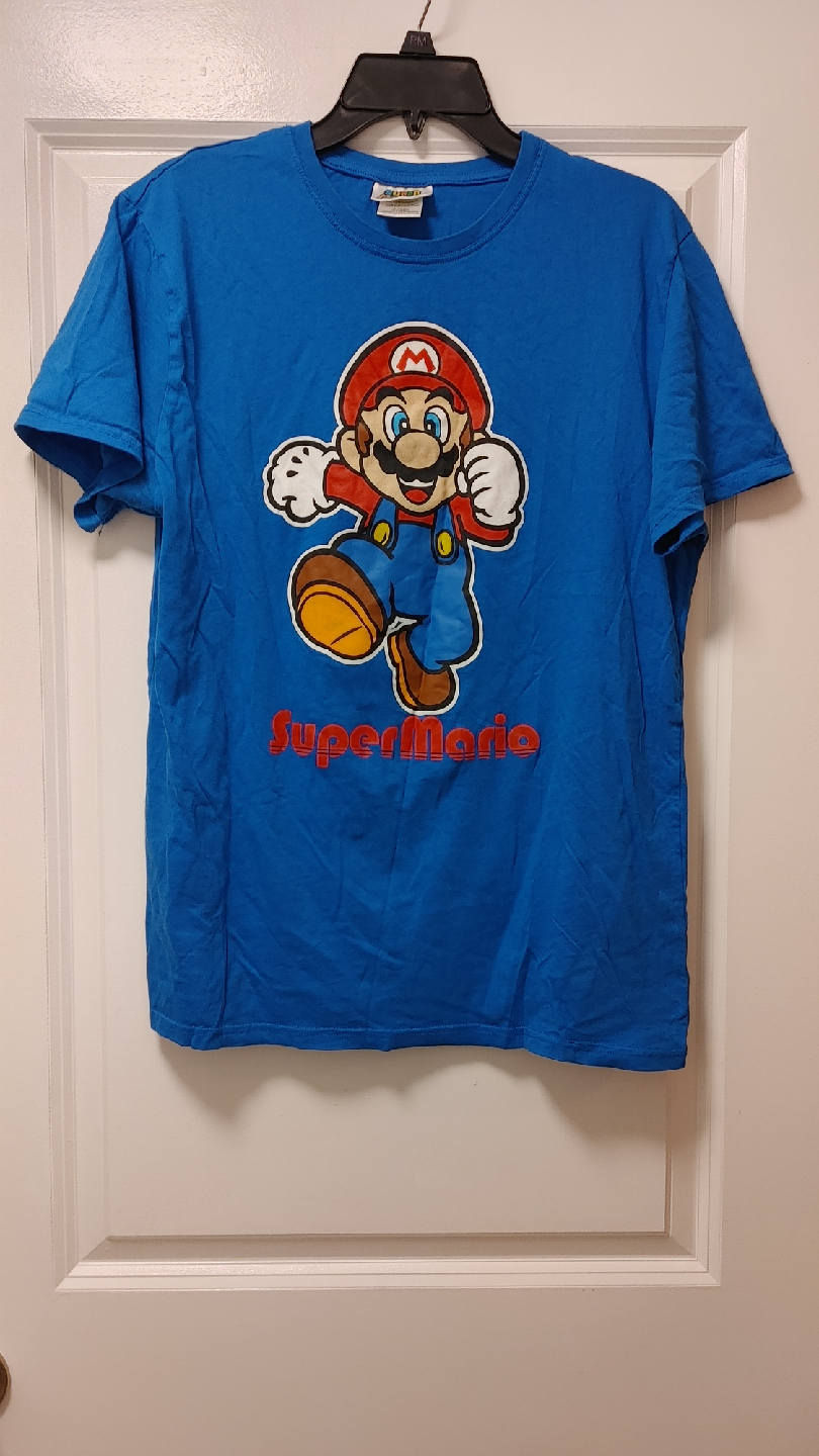 Super Mario Blue T-Shirt. Men's - Size M