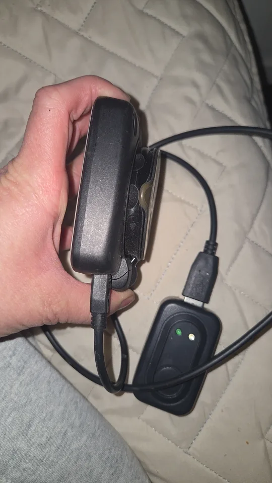 TomTom GPS Navigation System image indicator(2)