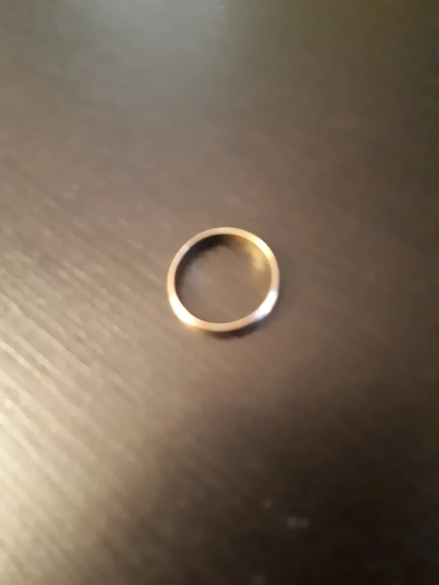 14 kt gold ring size 4.5
