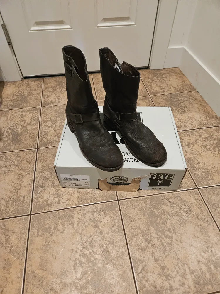 Frye Engineer 13R Leather Boots - Brown image indicator(3)