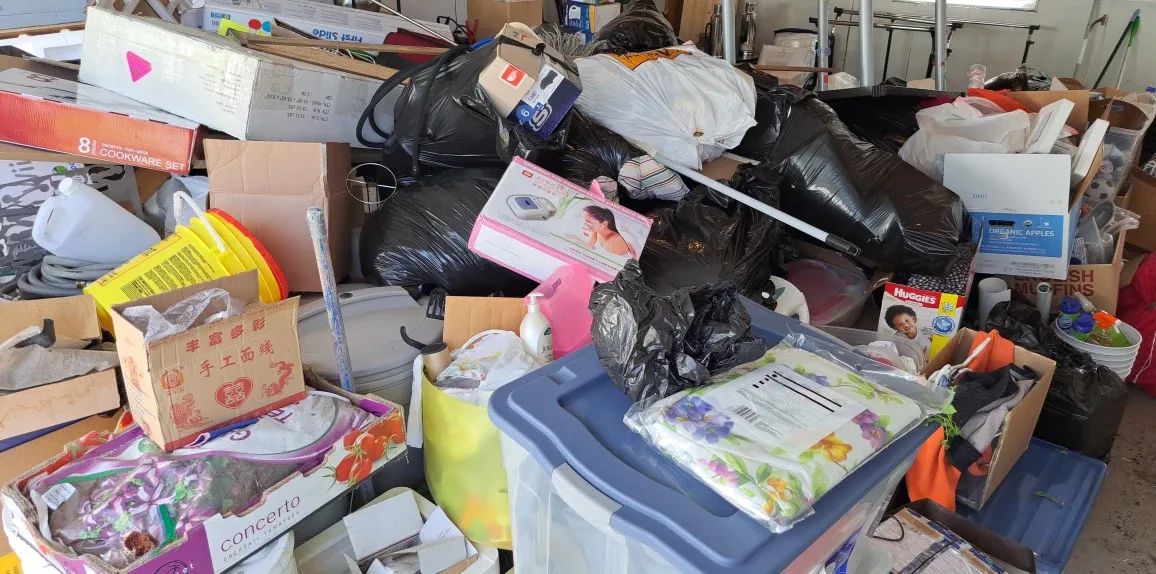 Affordable junk removal fast service image indicator(3)