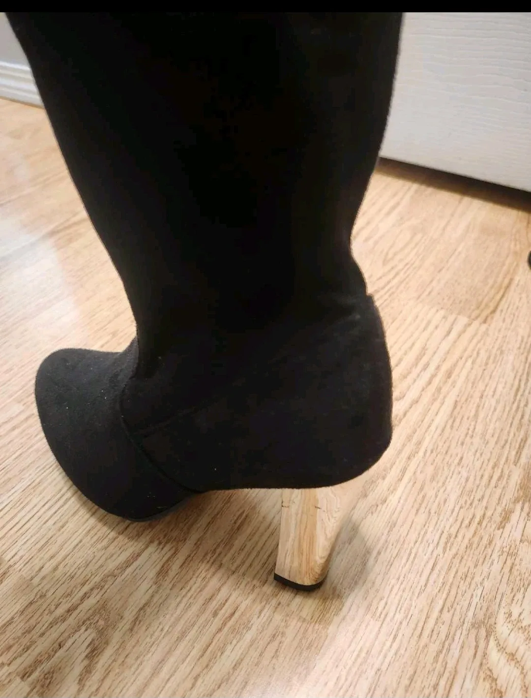 Black Thigh High Heel Boots thumbnail
