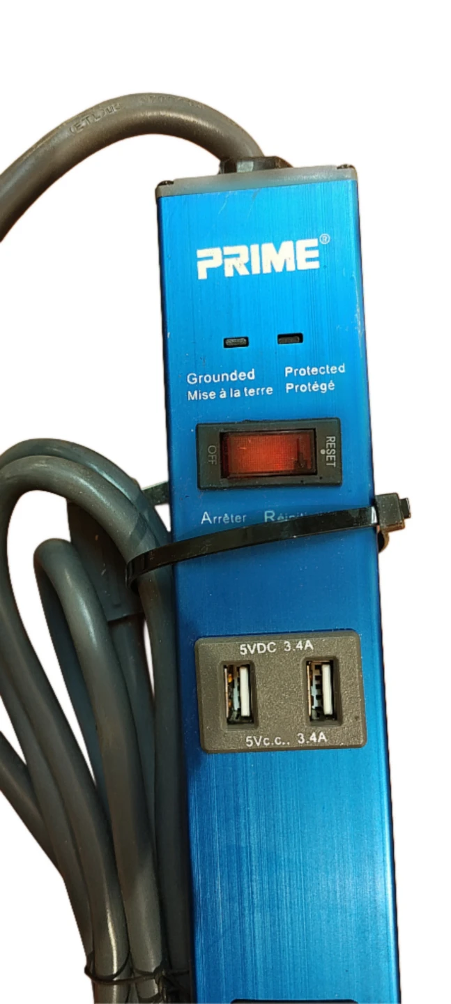 PRIME 11 Outlet & 2 USB-A Outports Surge Protector - photo 3