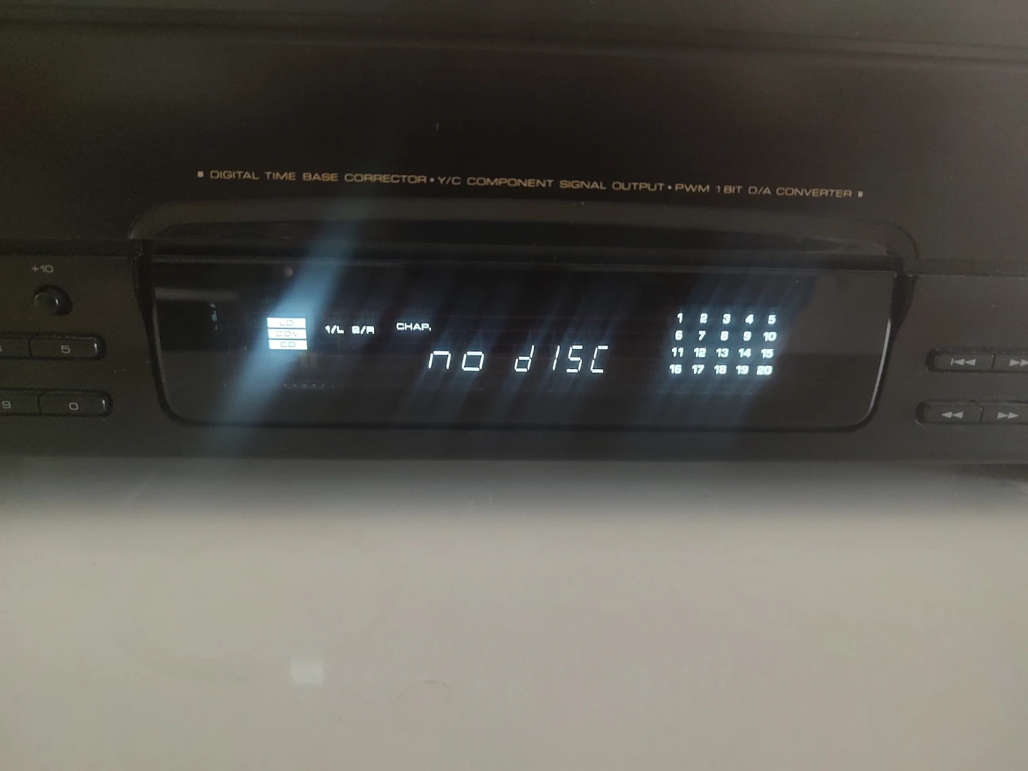 Kenwood CD CDV LD Player LVD-320 with remote - photo 2