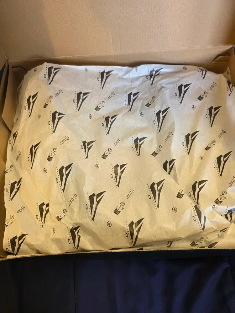 Oakley Coyote Black Boots - New in Box! image indicator(6)