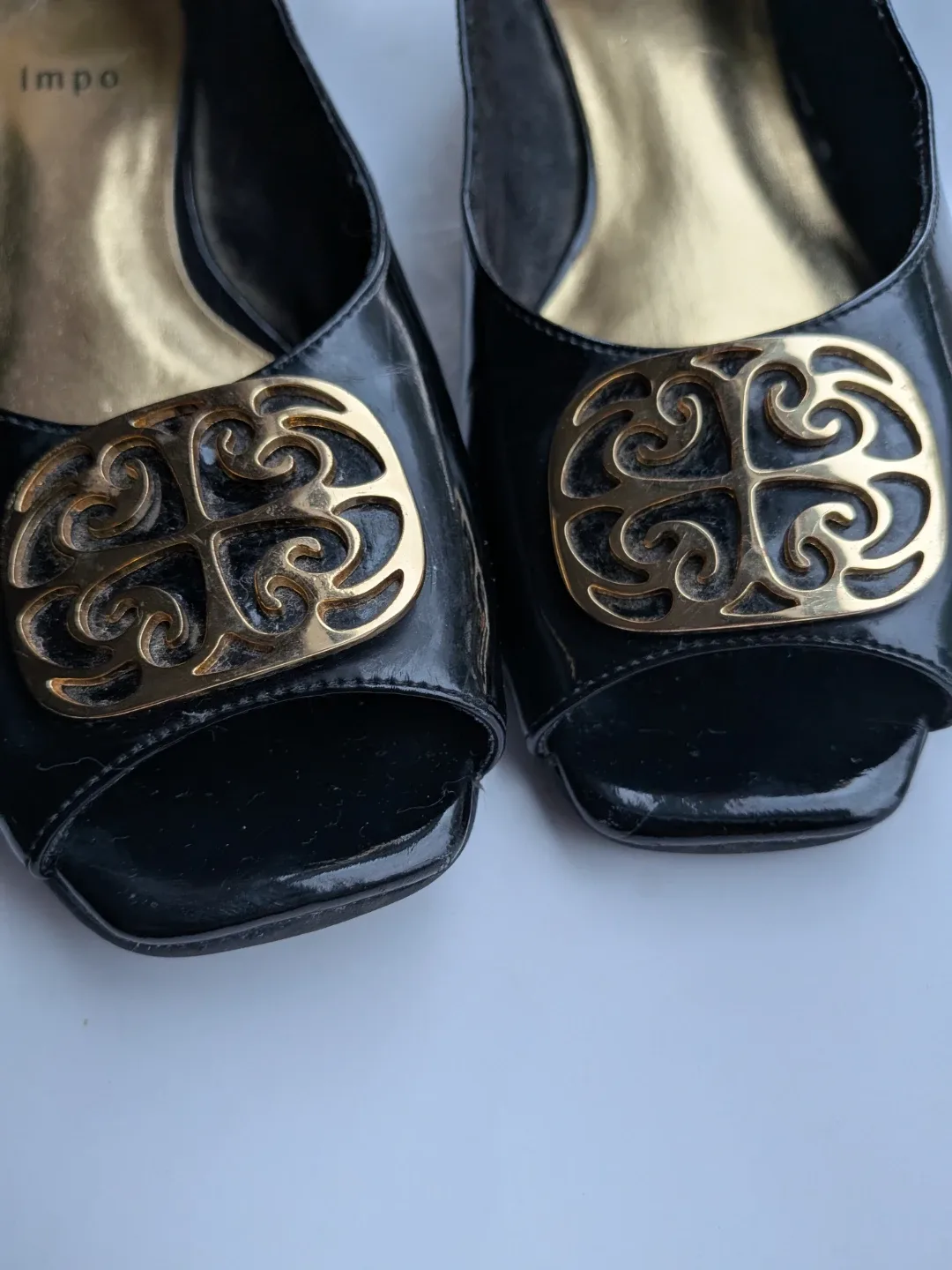 Impo Black Patent Leather Peep-Toe Flats sz 8 image indicator(3)