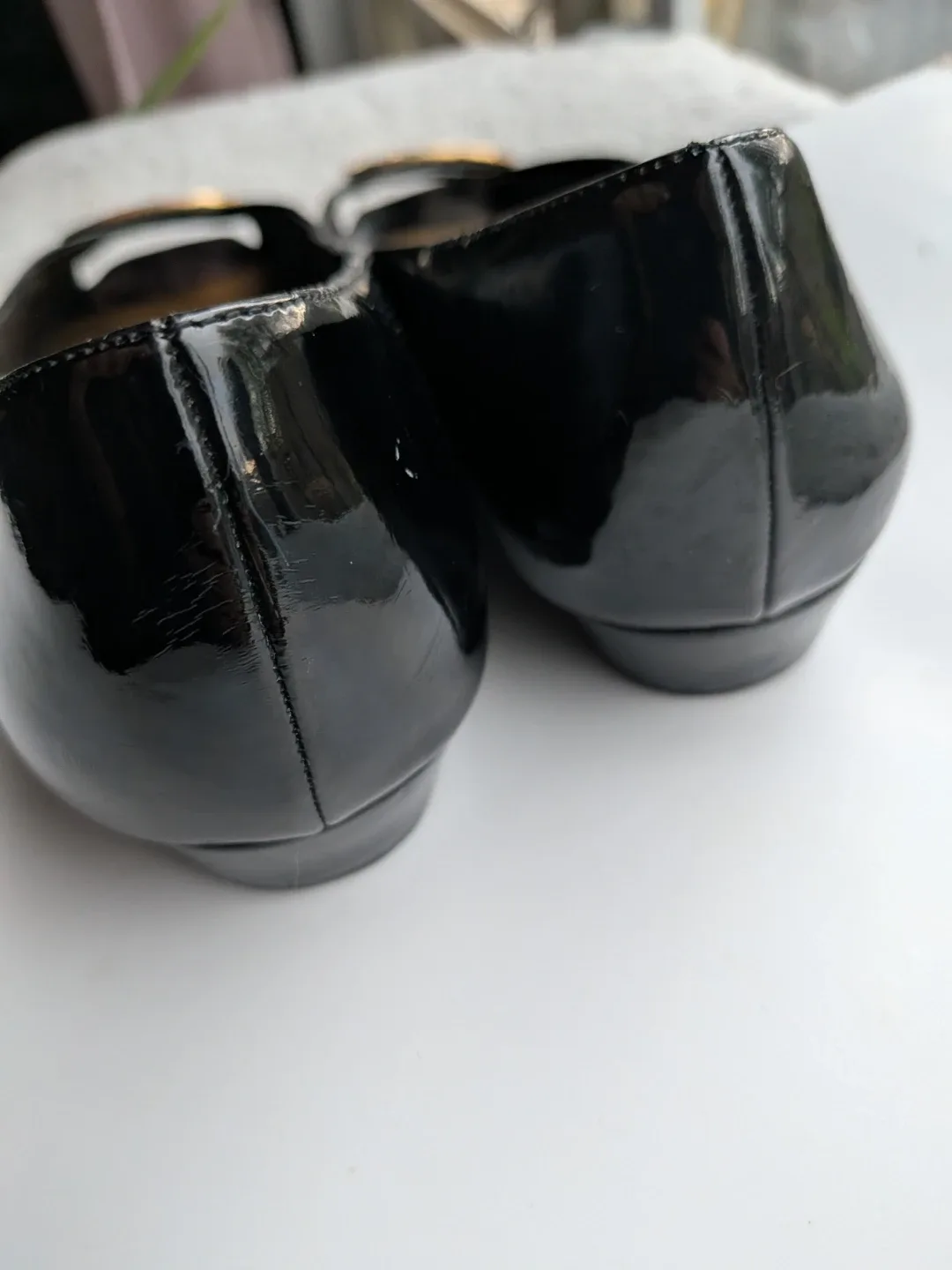 Impo Black Patent Leather Peep-Toe Flats sz 8 image indicator(4)