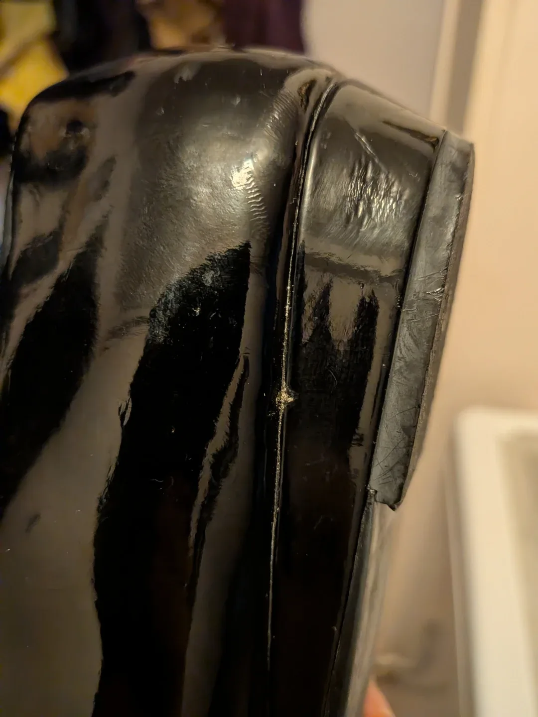 Impo Black Patent Leather Peep-Toe Flats sz 8 image indicator(10)