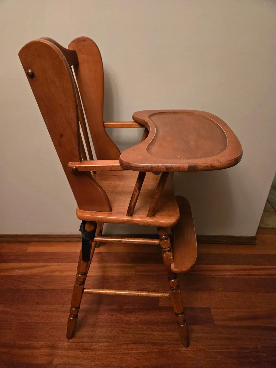Beautiful  Wooden High Chair image indicator(3)