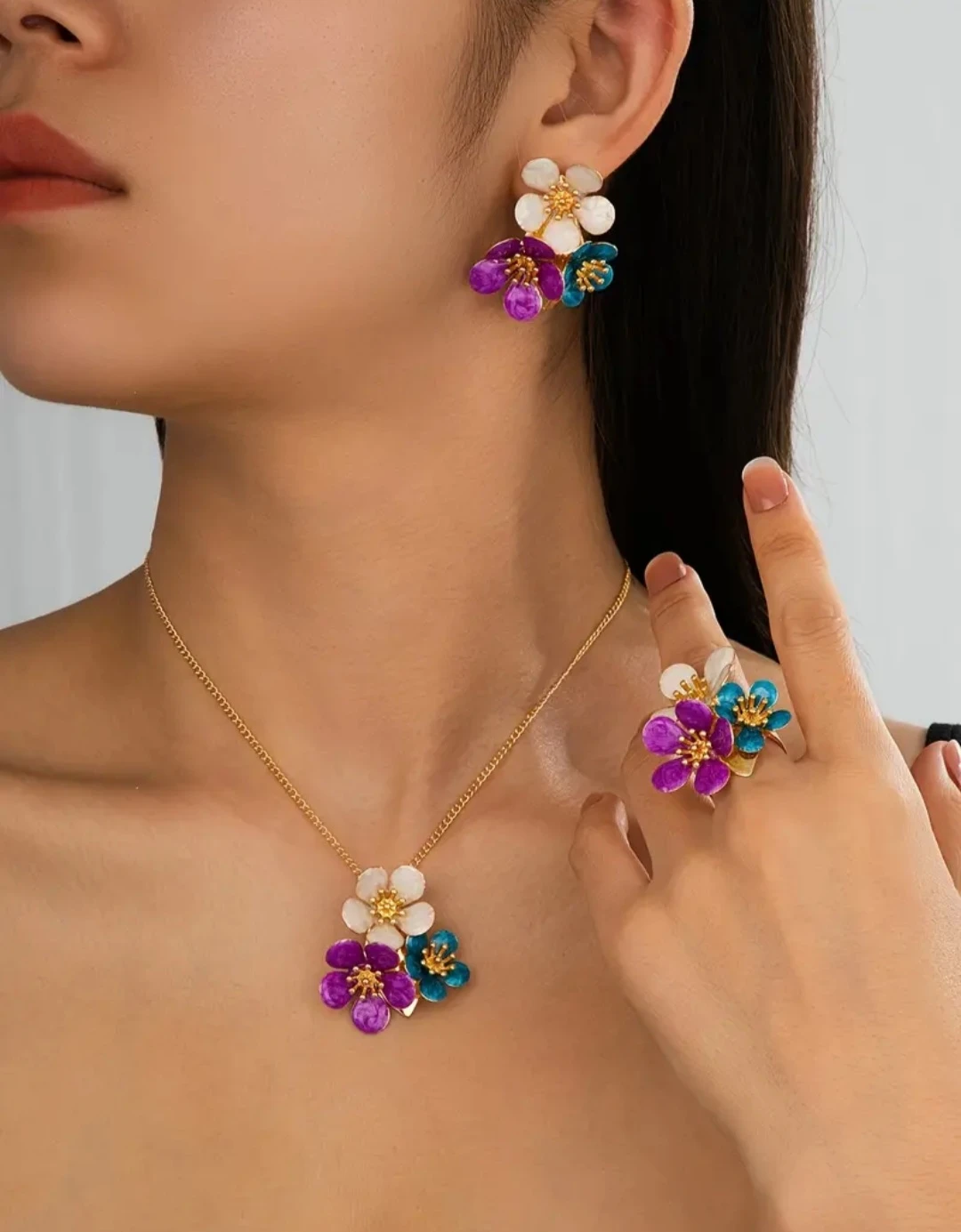 Pretty Floral Jewelry Set