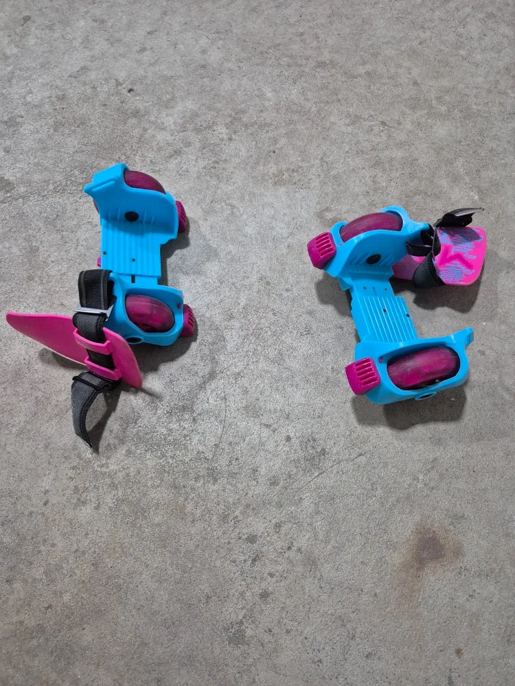 Heelys Roller Shoes - Blue & Pink