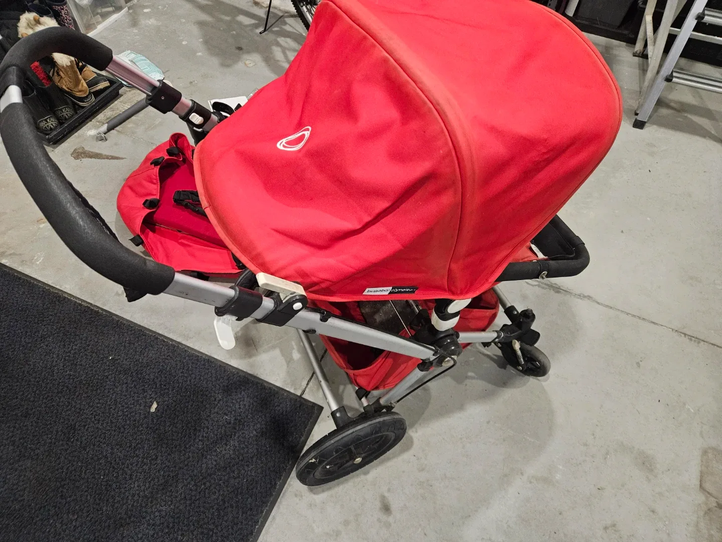 Bugaboo  Stroller - Red image indicator(2)