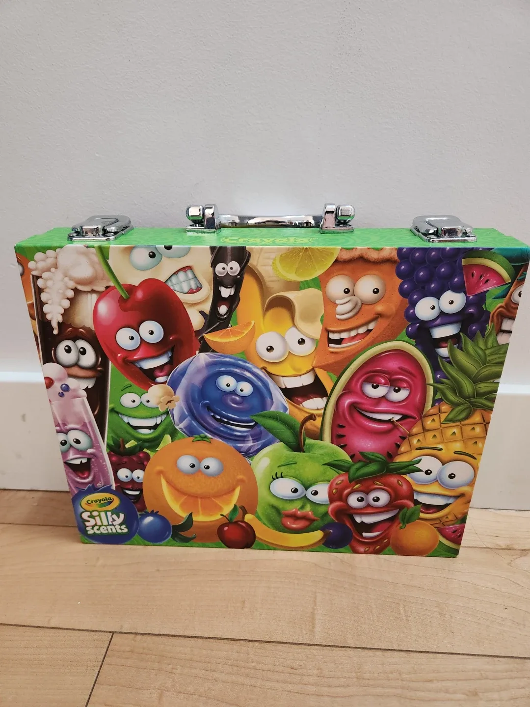 Crayola Silly Scents Art Case