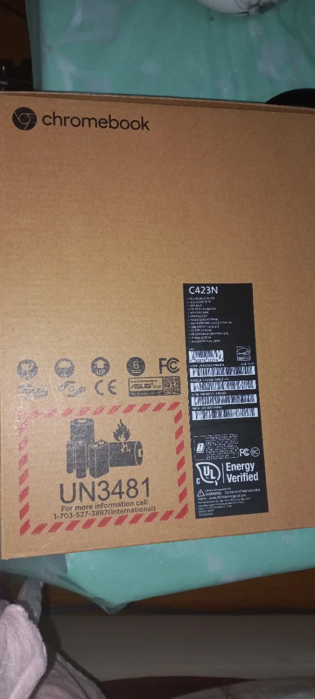 ASUS Chromebook C423N - New in Box image indicator(5)