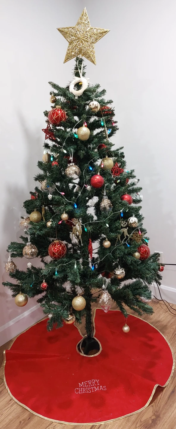 Christmas Tree with Ornaments - 6 feet