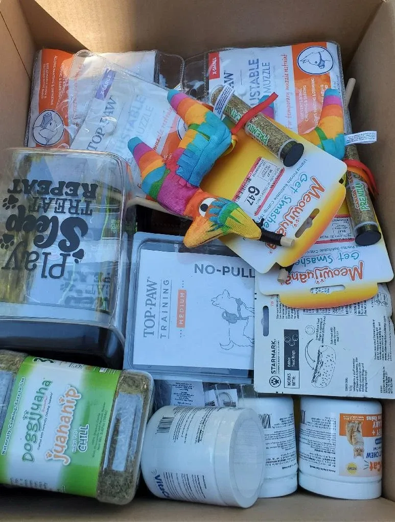 Pet Supplies Lot: Clothes, Harnesses, Toys & More! image indicator(4)