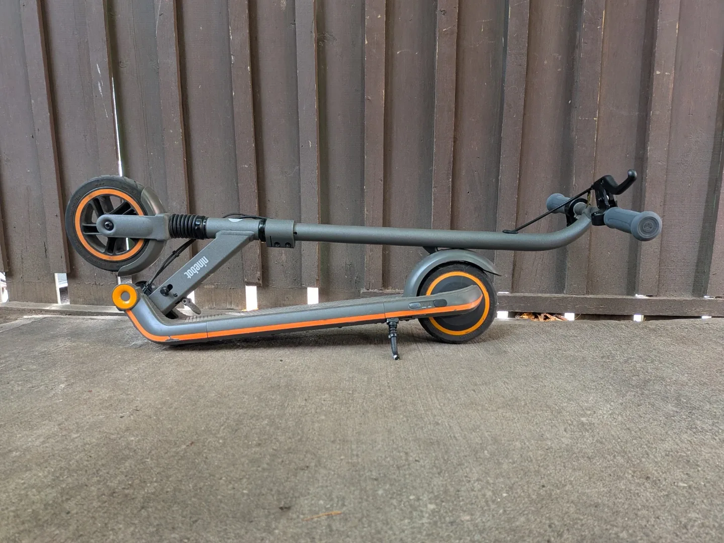 Ninebot Zing E12 Electric Scooter image indicator(5)