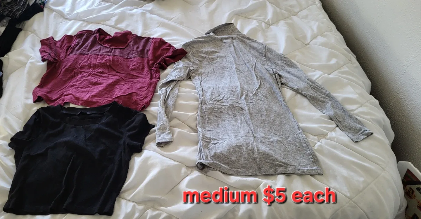 Women's clothing lot image indicator(4)