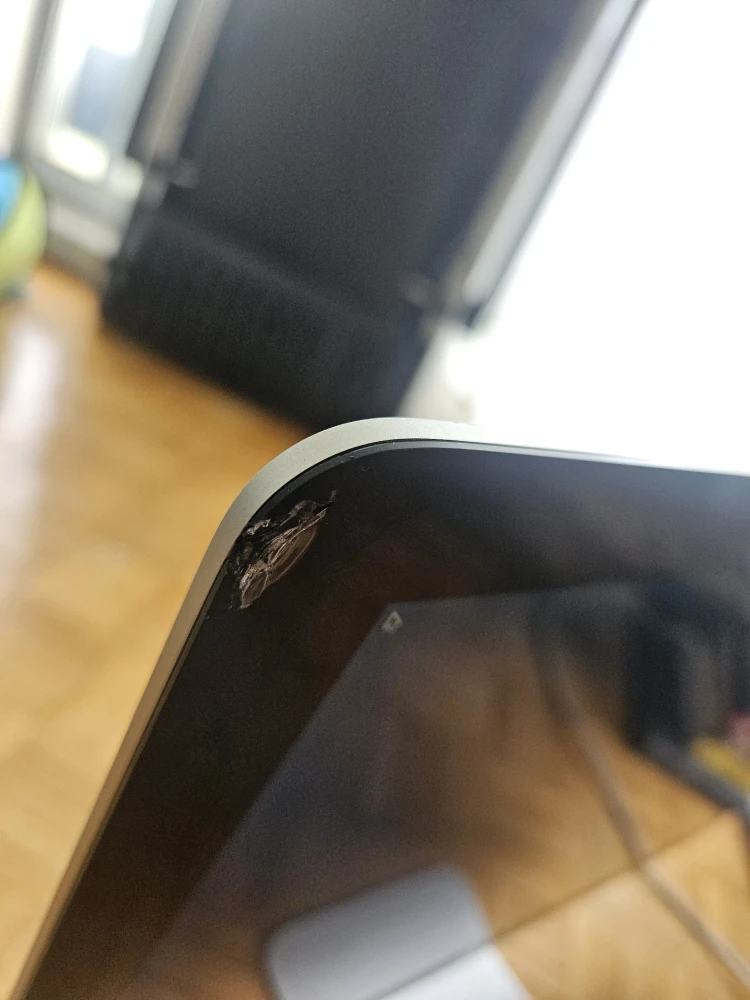 Two iMac screens for $150 - photo 2