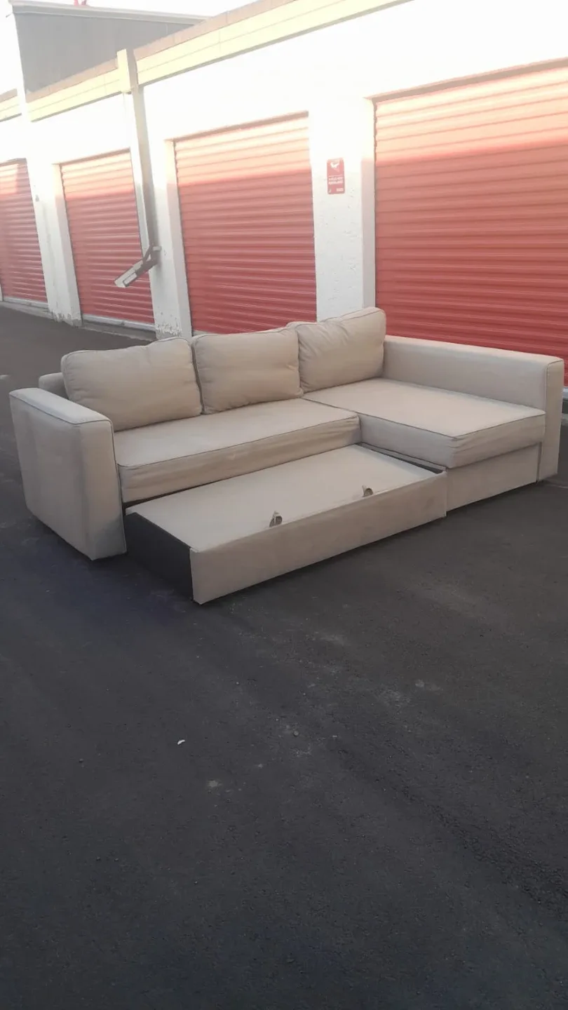 Beige Sectional Sofa with Pull-Out Bed image indicator(5)