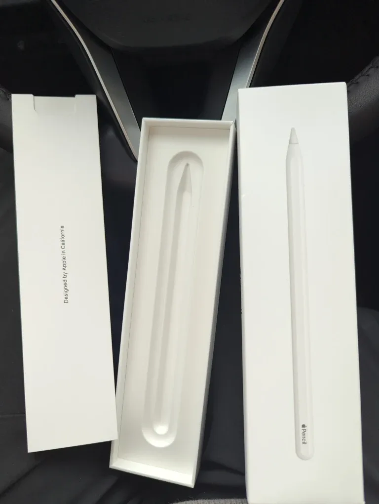 Apple Pencil (2nd Generation) just the box